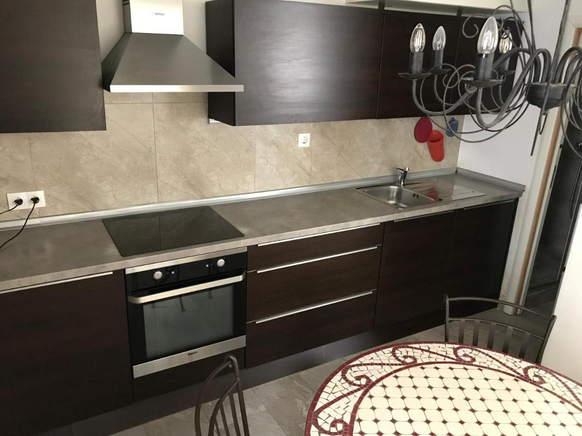 Figa Studio Apartman Каштела Екстер'єр фото