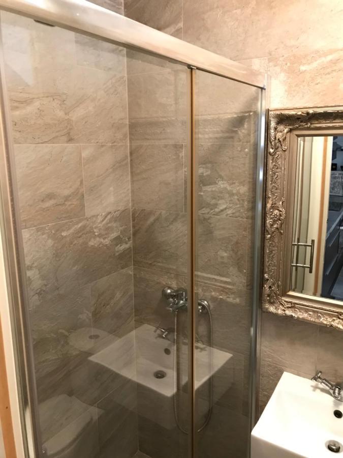 Figa Studio Apartman Каштела Екстер'єр фото